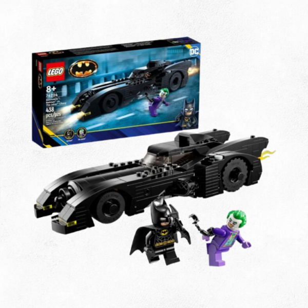 Escena de batman y joker lego peleando